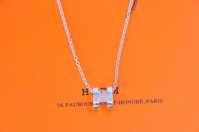 [Clara Jewels]HM NECKLACE H LETTER OVAL SERIES