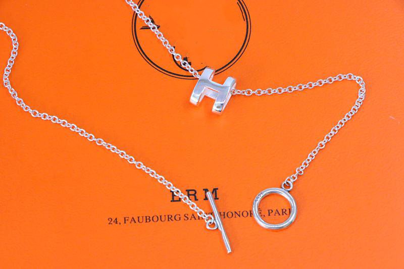 [Clara Jewels]HM NECKLACE H LETTER OVAL SERIES