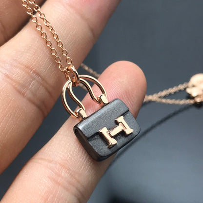 [Clara Jewels]WOMEN'S HM AMULETTES CONSTANCE PENDANT NECKLACE