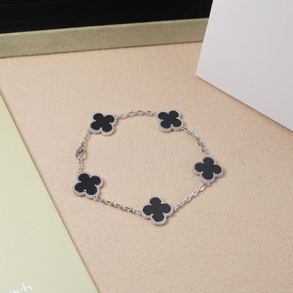 [Clara Jewels] CLOVER 5 MOTIF ONYXS BRACELET COLLECTION