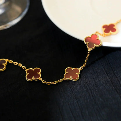[Clara Jewels] CLOVER 5 MOTIF RED CORNELIAN BRACELET COLLECTION
