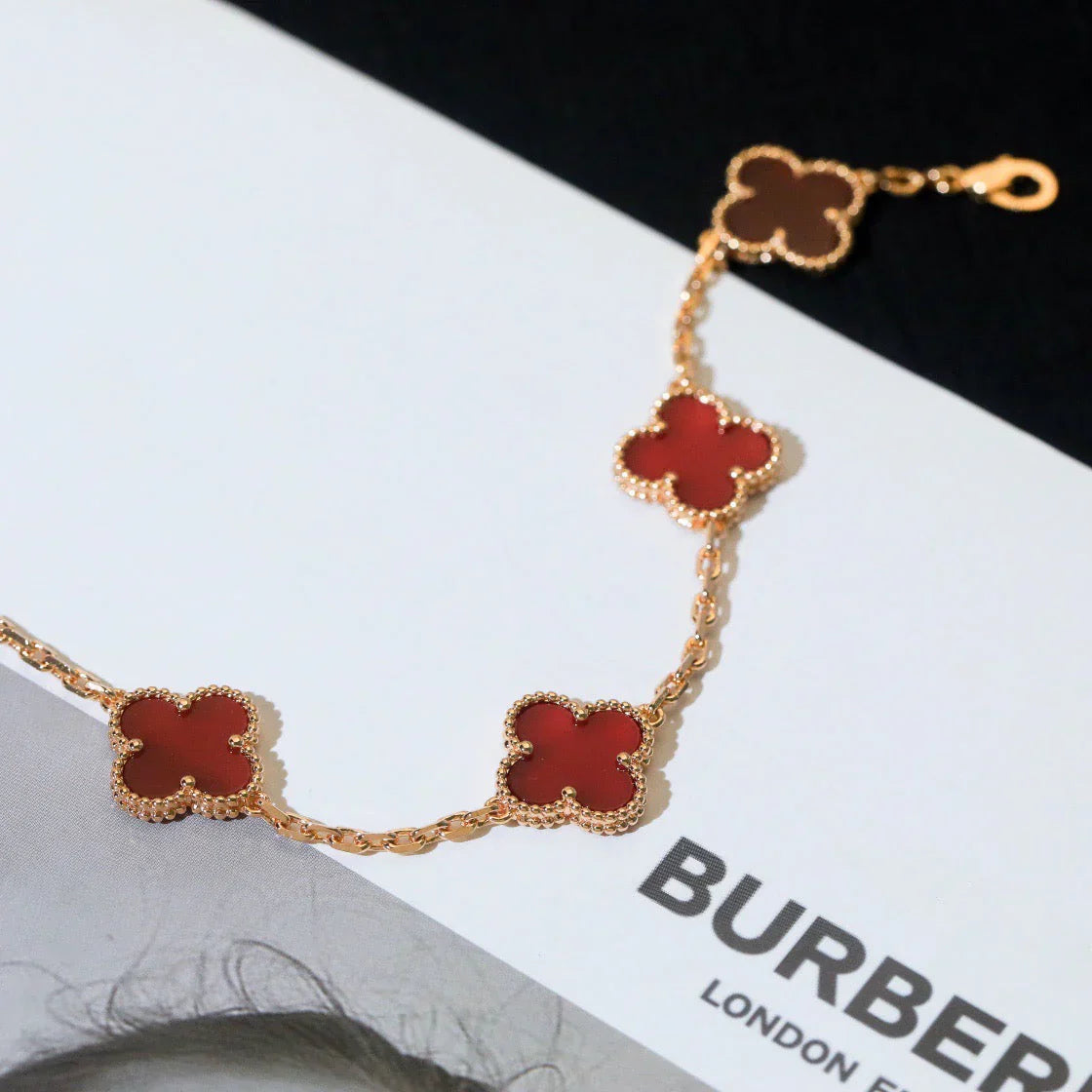 [Clara Jewels] CLOVER 5 MOTIF RED CORNELIAN BRACELET COLLECTION