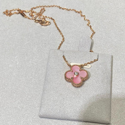 [Clara Jewels]CLOVER 15MM DIAMOND PINK MOP NECKLACE