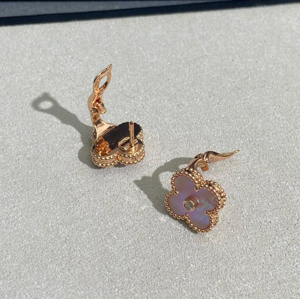 [Clara Jewels]CLOVER MEDIUM 1 DIAMOND PINK EARRINGS