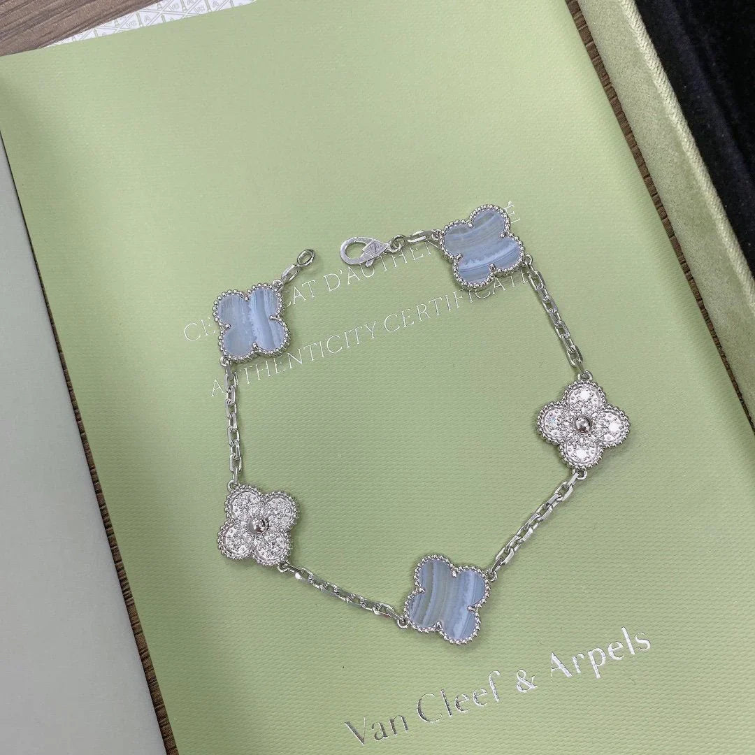 [Clara Jewels] CLOVER 5 MOTIF PURPLE CHALCEDONY BRACELET COLLECTION