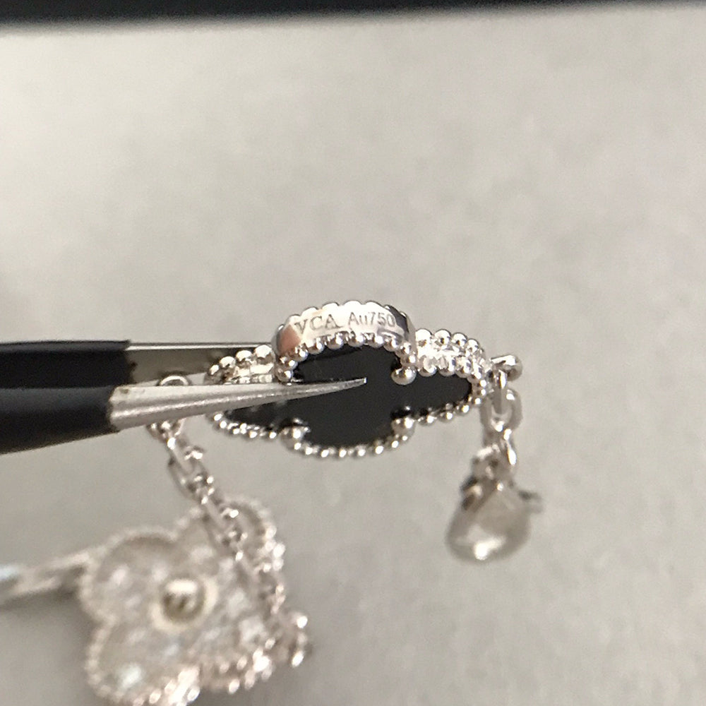 [Clara Jewels] CLOVER 5 MOTIF ONYXS BRACELET COLLECTION