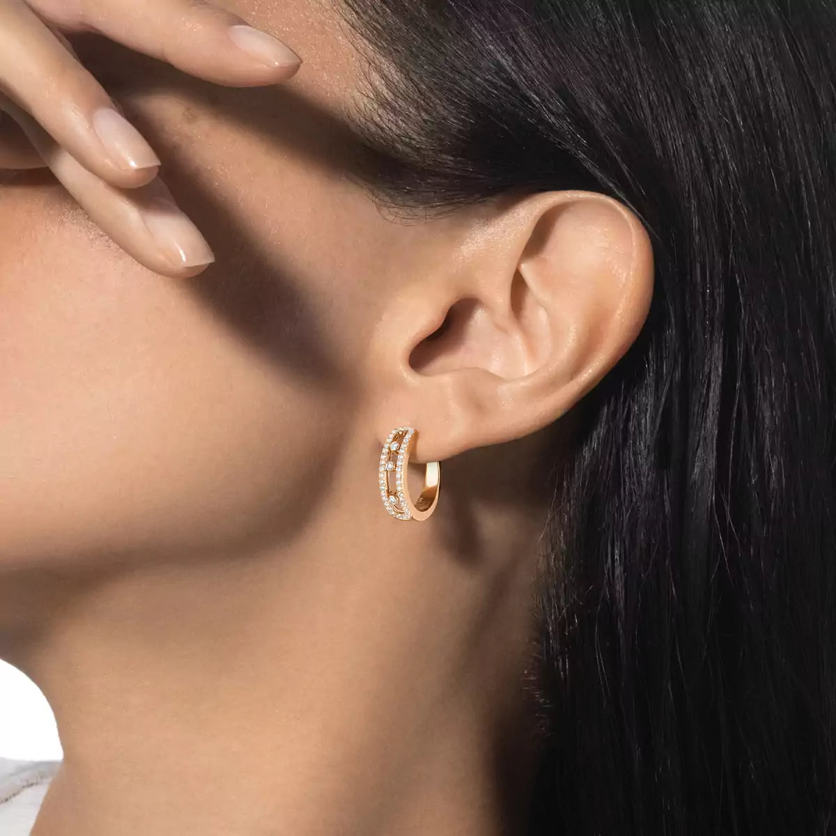[Clara Jewely]Diamond Pave_ Hoop Earrings Move