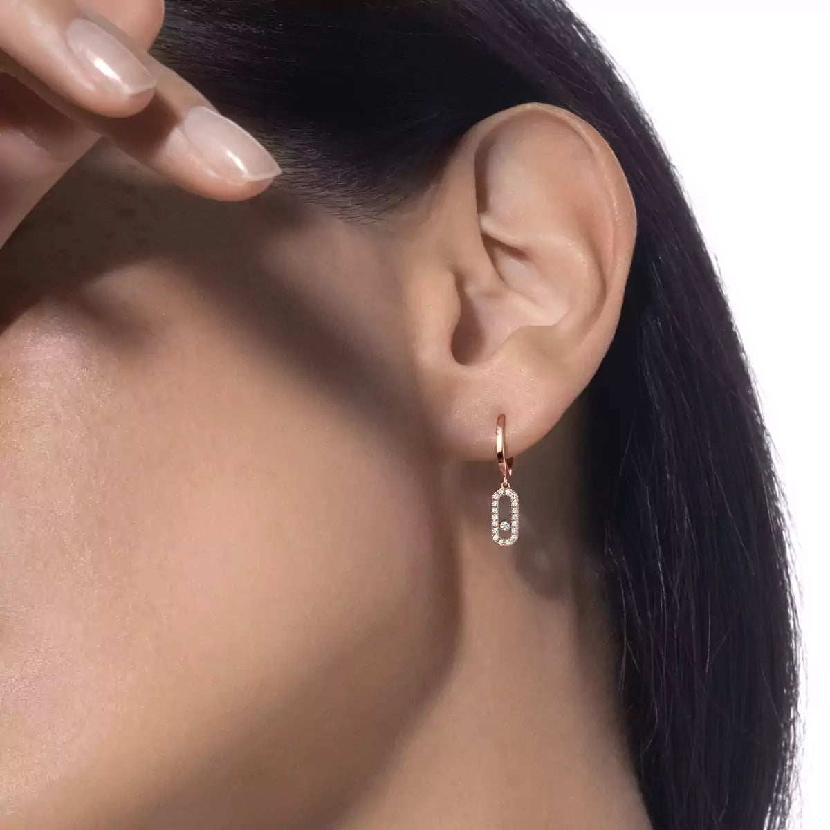 [Clara Jewely]Move Uno Single Diamond Hoop Earring