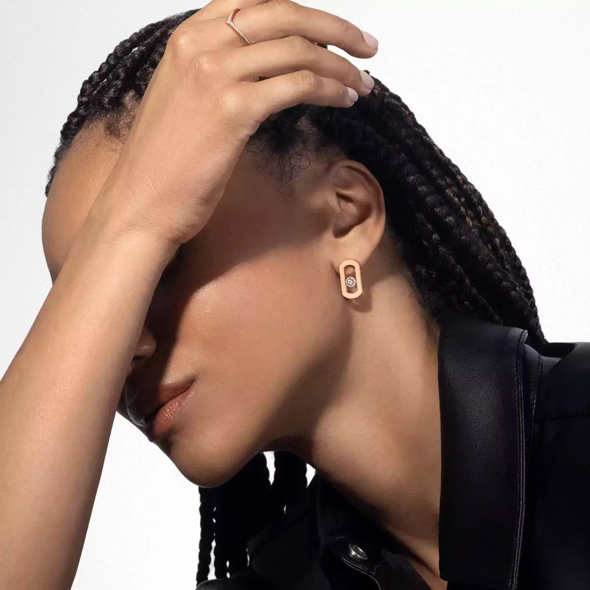 [Clara Jewely]So Move Diamond Earrings in Yellow Gold