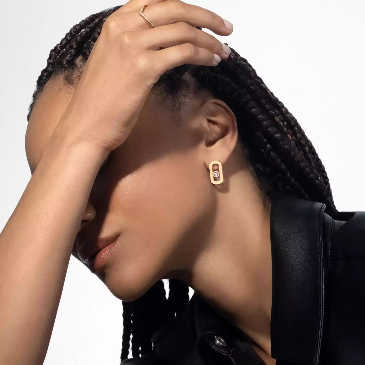 [Clara Jewely]So Move Diamond Earrings in Yellow Gold