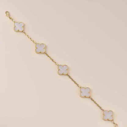 [Clara Jewels]CLOVER WHITE PEARL MOP 5 MOTIF BRACELET COLLECTION