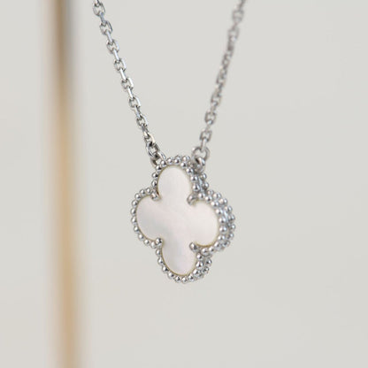 [Clara Jewels]CLOVER  15MM WHITE MOTHER-OF-PEARL SILVER