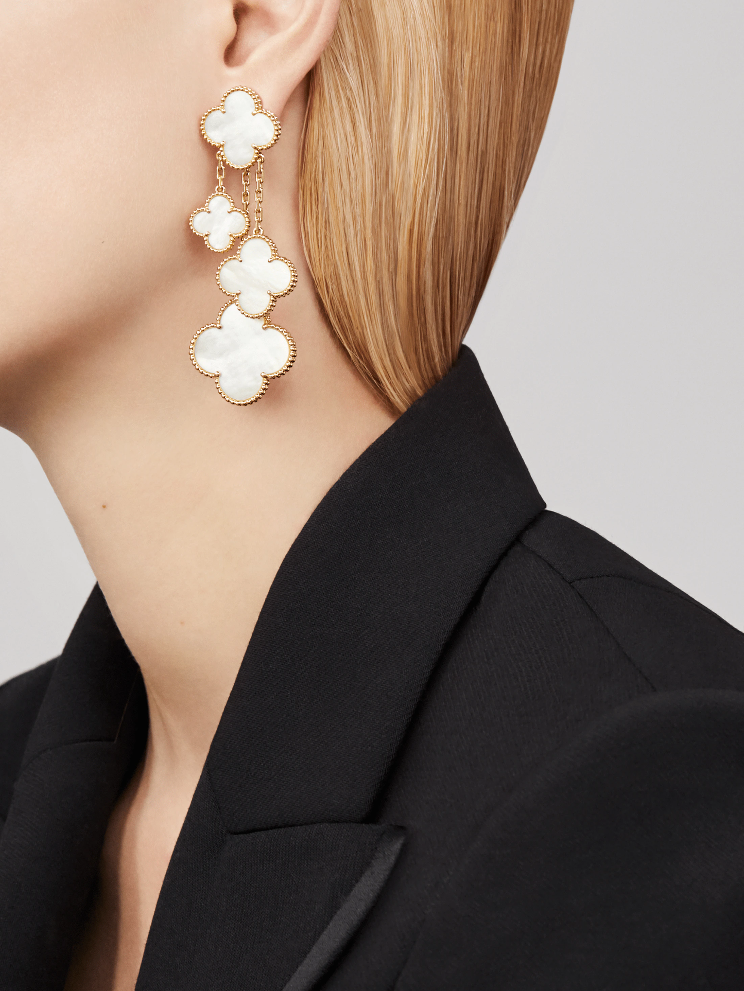 [Clara Jewels]CLOVER EARRINGS WHITE MOP 4 MOTIFS GOLD