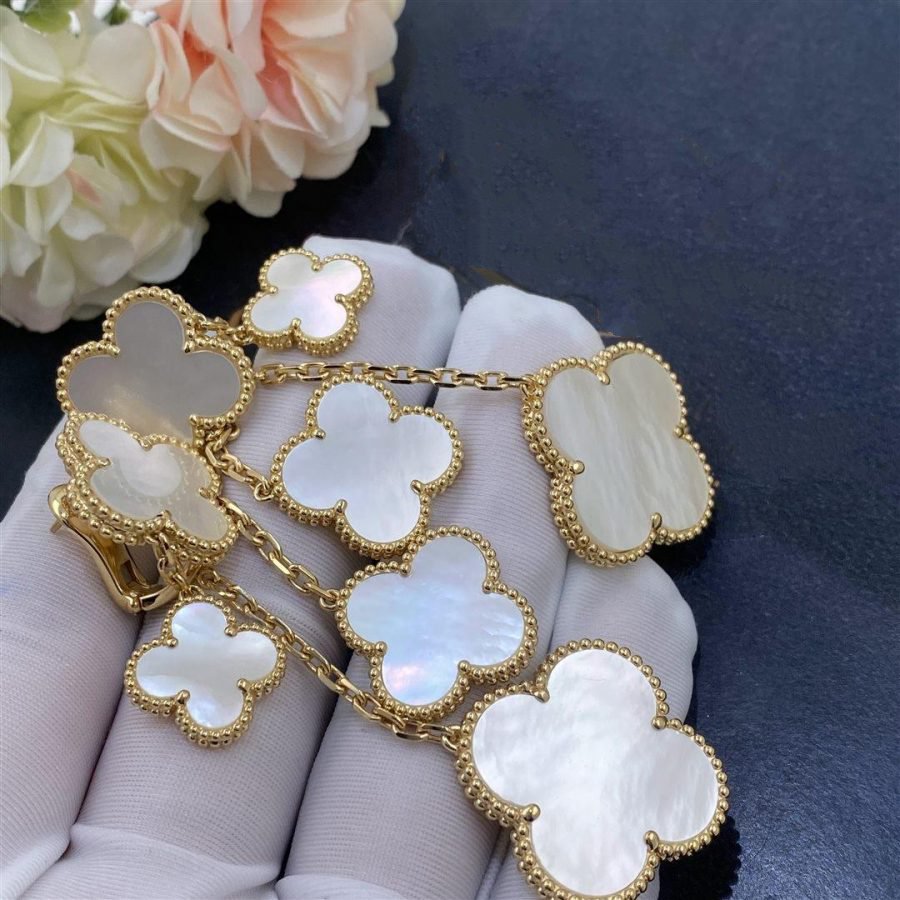 [Clara Jewels]CLOVER EARRINGS WHITE MOP 4 MOTIFS GOLD