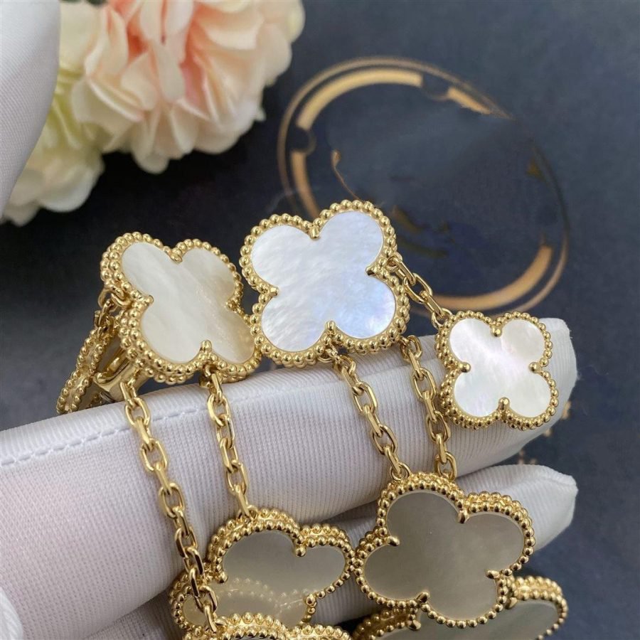 [Clara Jewels]CLOVER EARRINGS WHITE MOP 4 MOTIFS GOLD