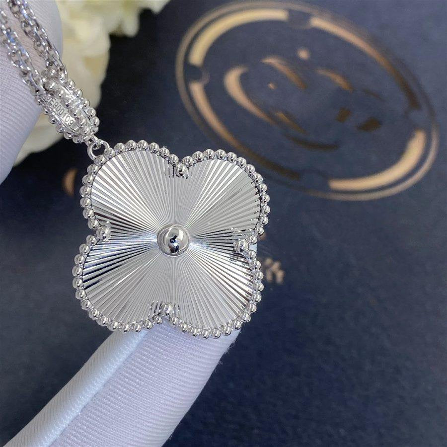 [Clara Jewels]CLOVER 25MM SILVER BIG CLOVER NECKLACE