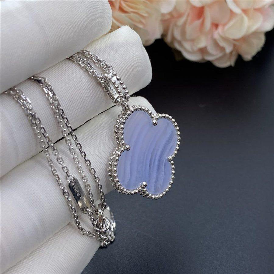 [Clara Jewels]CLOVER SILVER CHALCEDONY BIG CLOVER NECKLACE