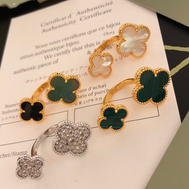 [Clara Jewels]CLOVER BETWEEN THE FINGER RING