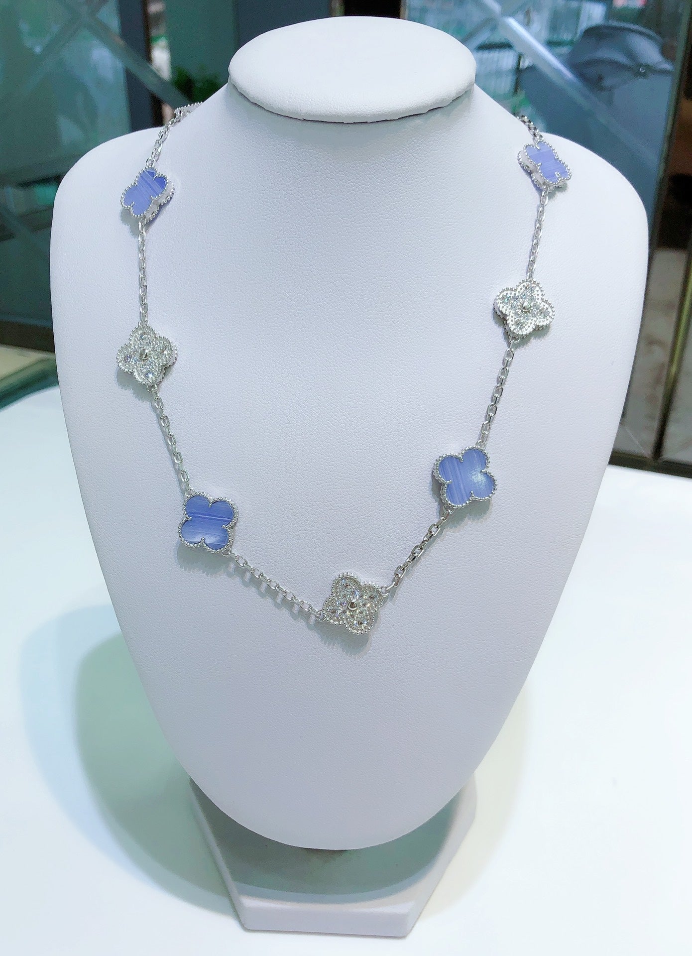 [Clara Jewels]CLOVER 10 MOTIFS CHALCEDONY DIAMONDS SILVER NECKLACE