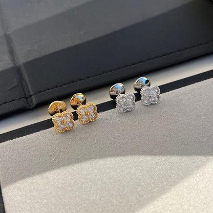 [Clara Jewels]CLOVER MINI DIAMOND STUD EARRINGS
